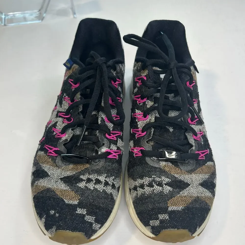 Nike women's NikeID Zoom Pegasus 33 collab pendleton aztec pattern detail size 8